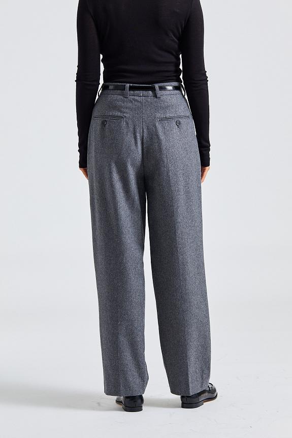 Toteme Double-Pleated Tailored Trousers Grey Melange-4